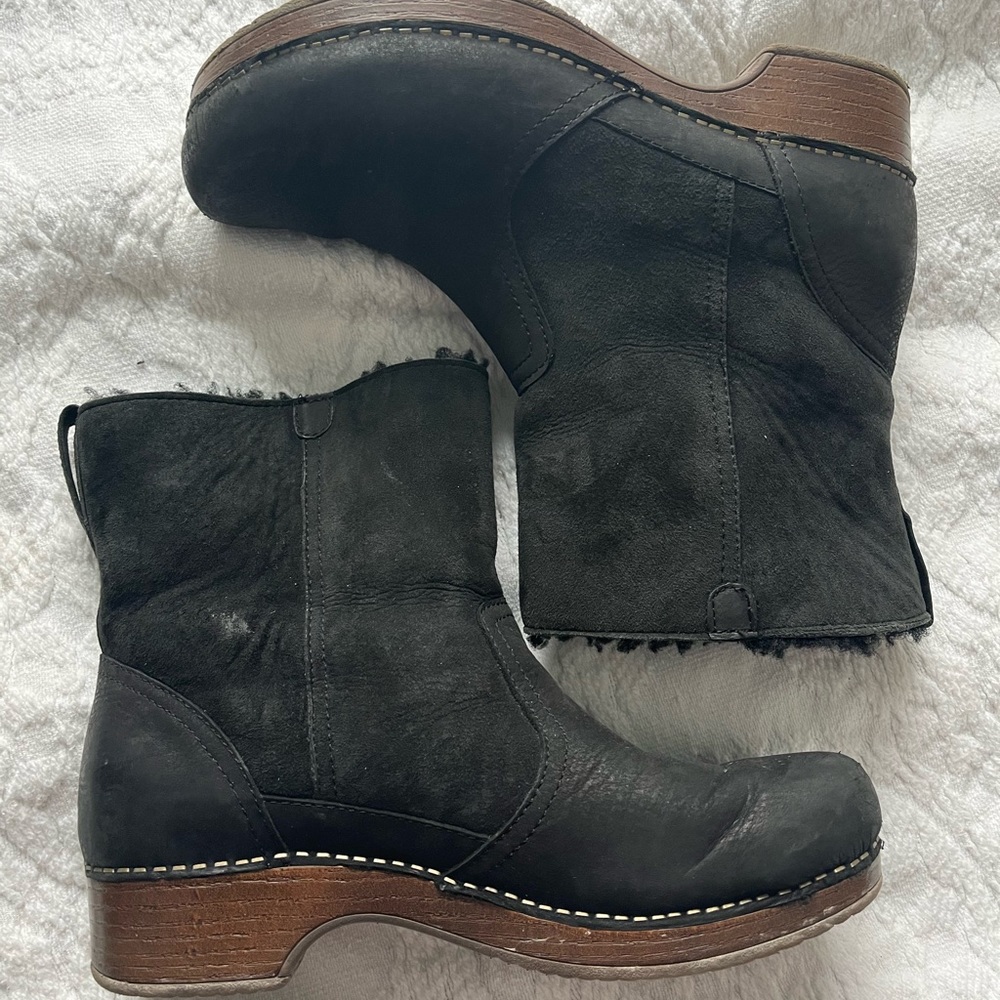 Dansko Sherpa clogs size 40